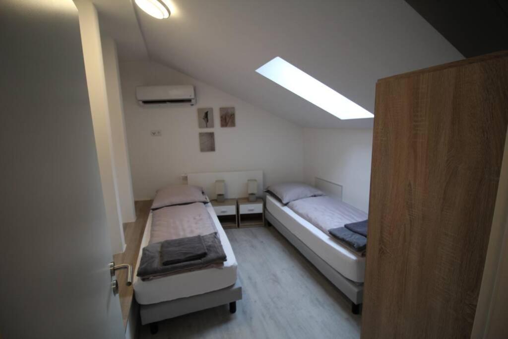 Gonsenheim - 3-Zimmer-Haus - Max. 5 Personen Mainz Exterior photo